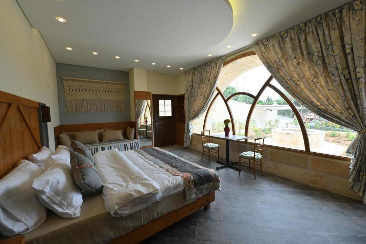 מלון בטרון Domaine Des Oliviers מראה חיצוני תמונה